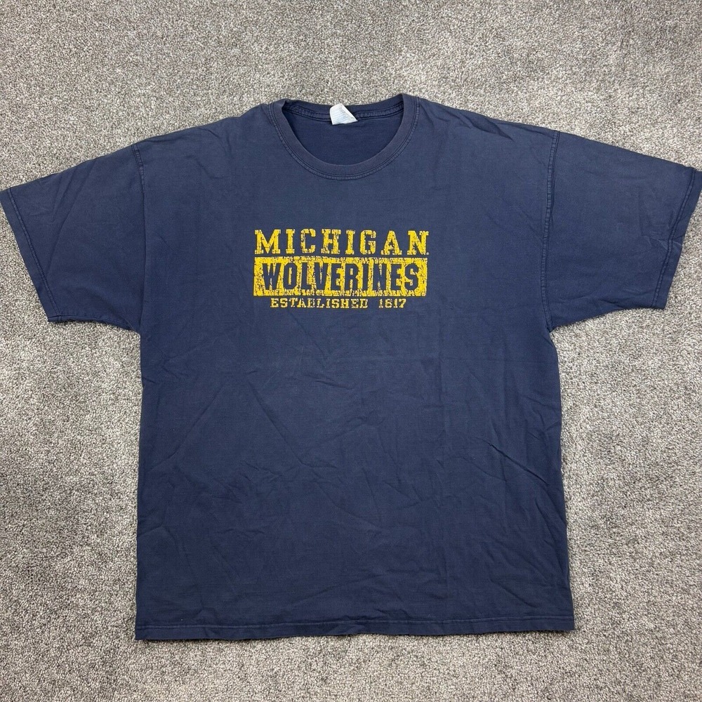 Vintage Michigan Wolverines Shirt Mens XL Navy Blue Cracked Logo Football U of M